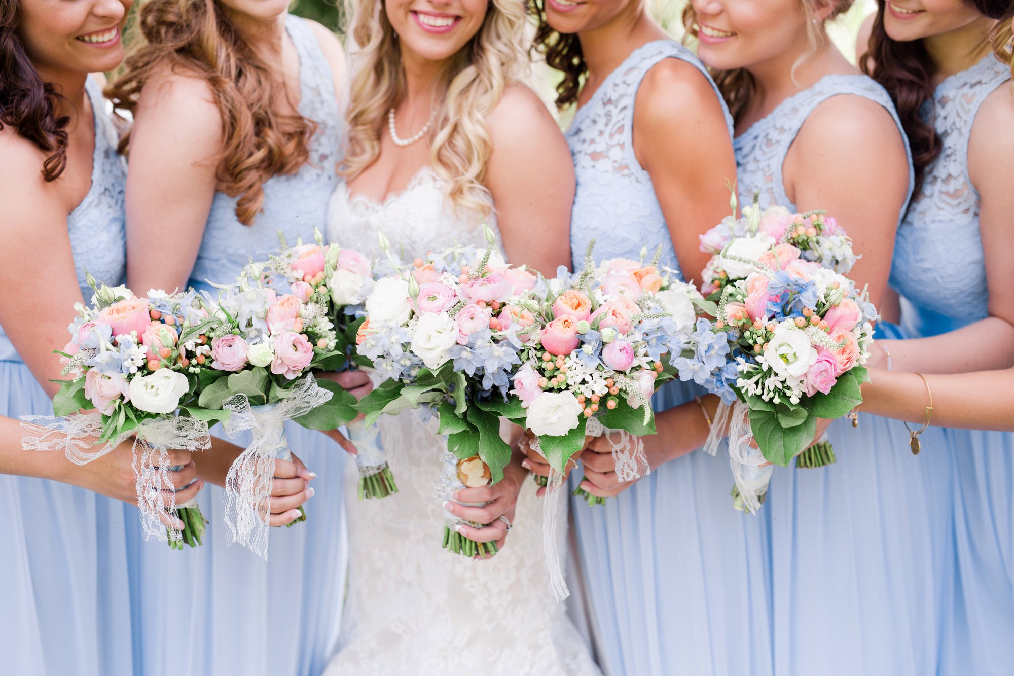Blue Pink Wedding Flowers Photos.jpg
